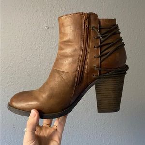 Steve Madden boots